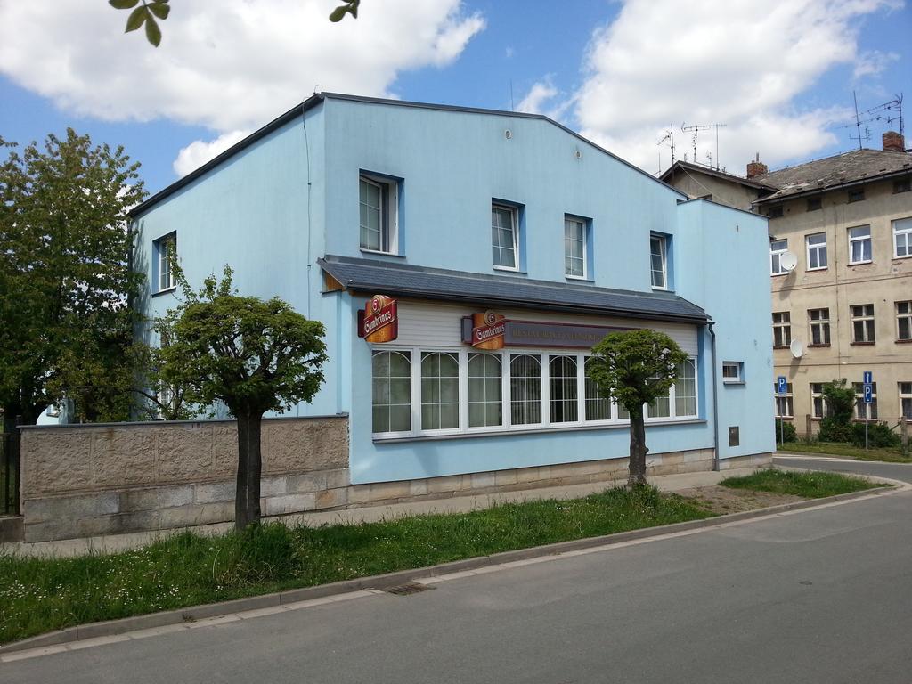 Klub U Namornika Dvůr Králové nad Labem エクステリア 写真