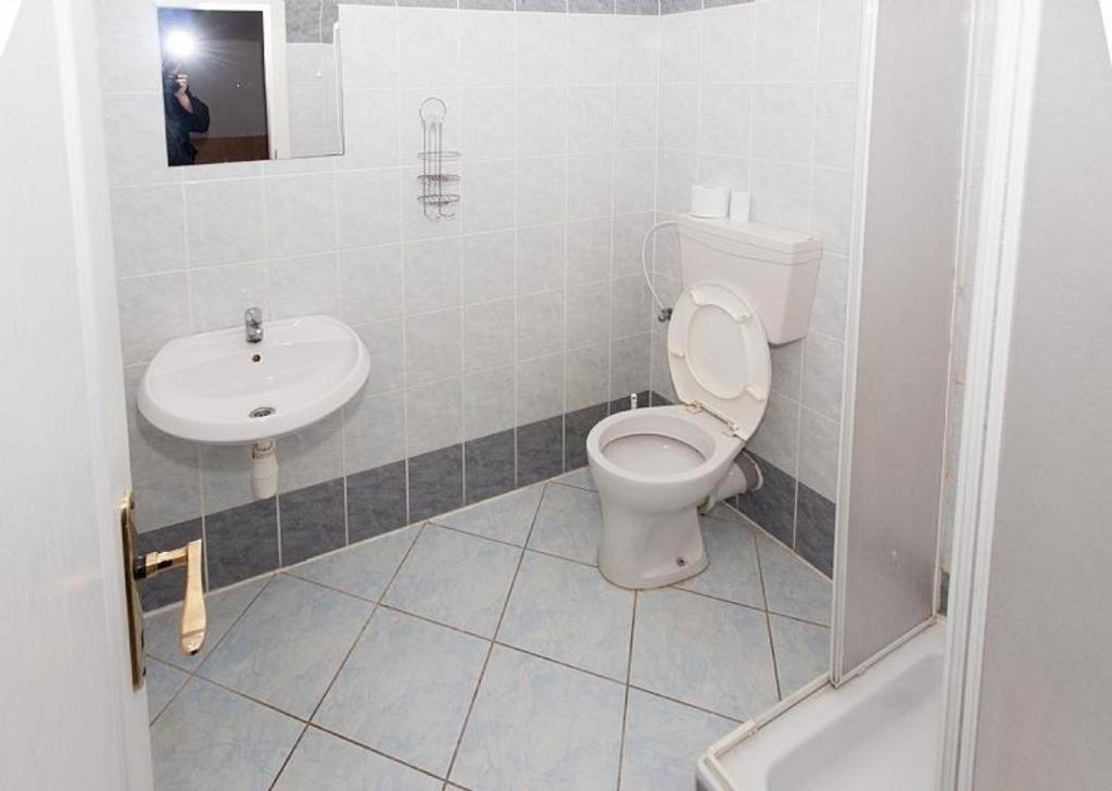 Klub U Namornika Dvůr Králové nad Labem エクステリア 写真