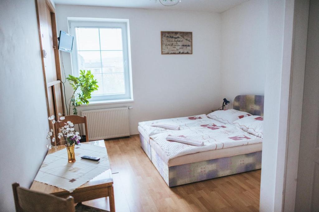 Klub U Namornika Dvůr Králové nad Labem エクステリア 写真